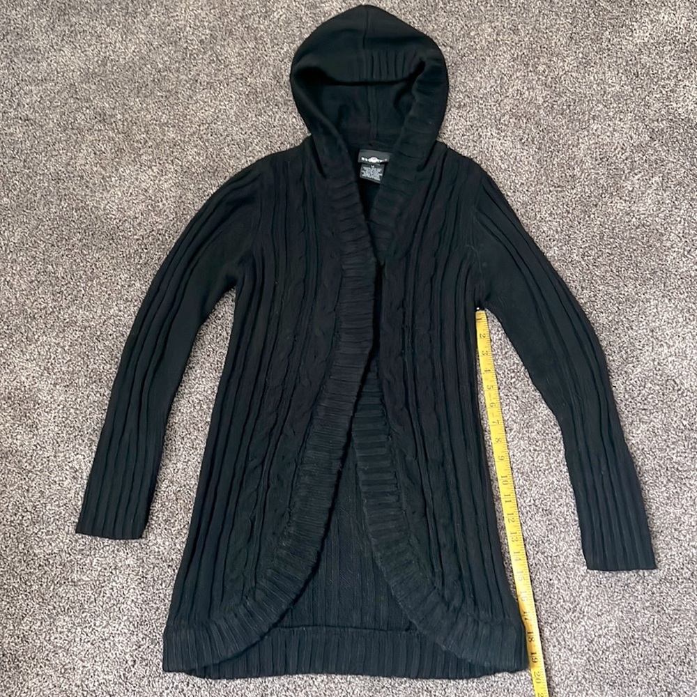 Long Hooded Cardigan Sweater With Snap Closure Size M